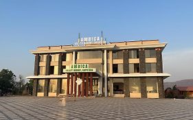 Daksh The Valley Resort - Saputara